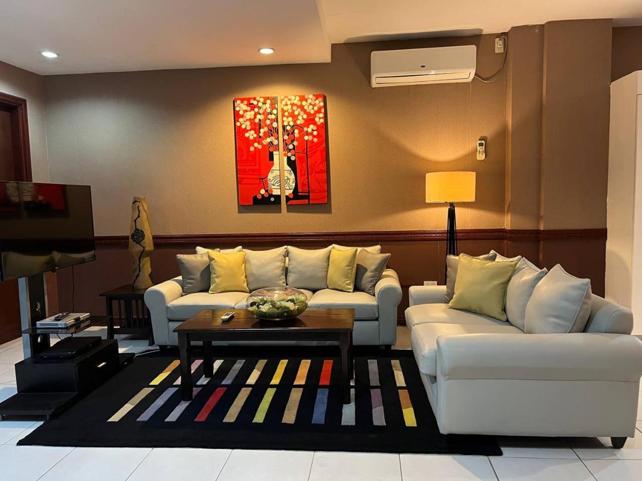Subic Residencias Olongapo Exterior foto